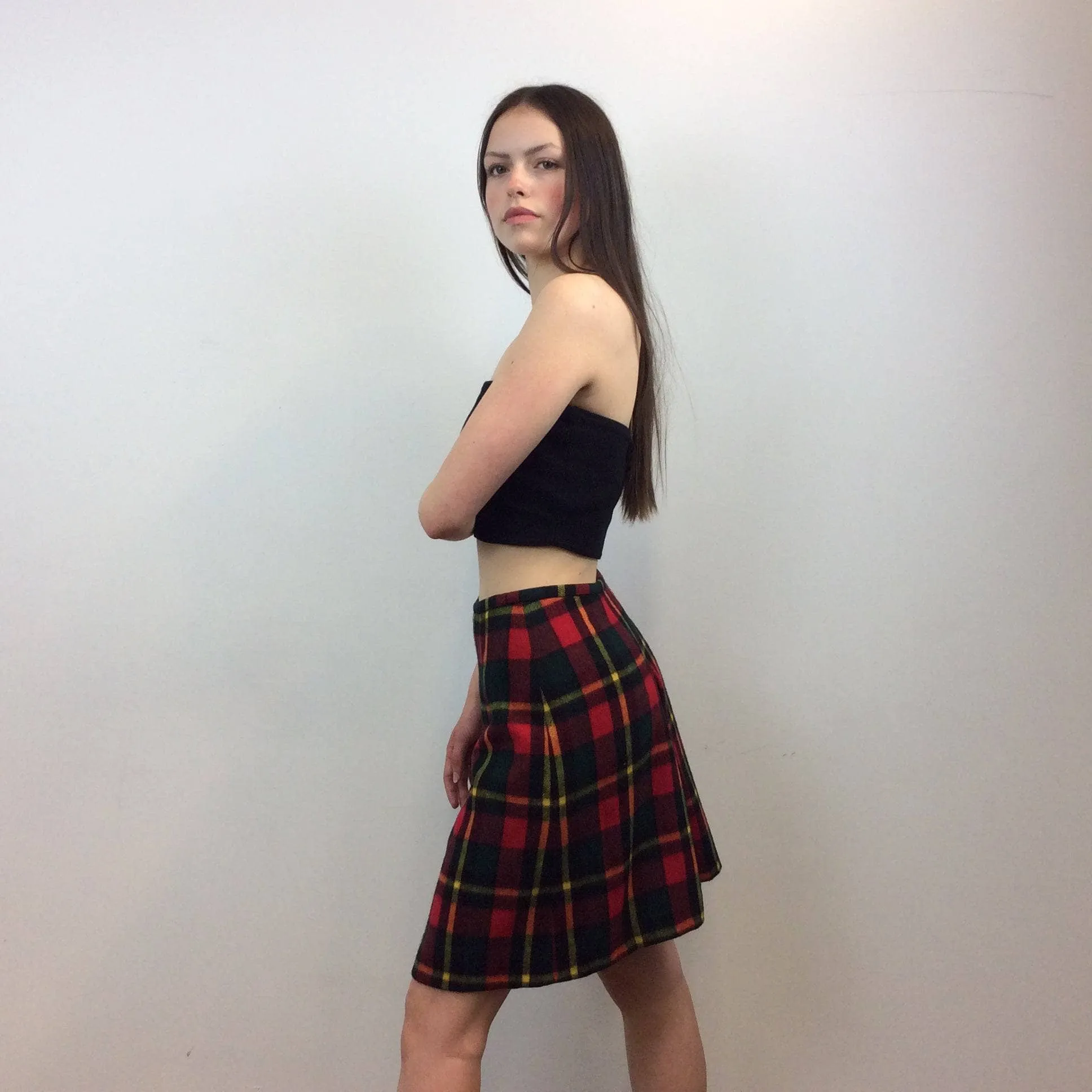 1970s High-Waisted Knee-Length Wool Plaid Skort Small