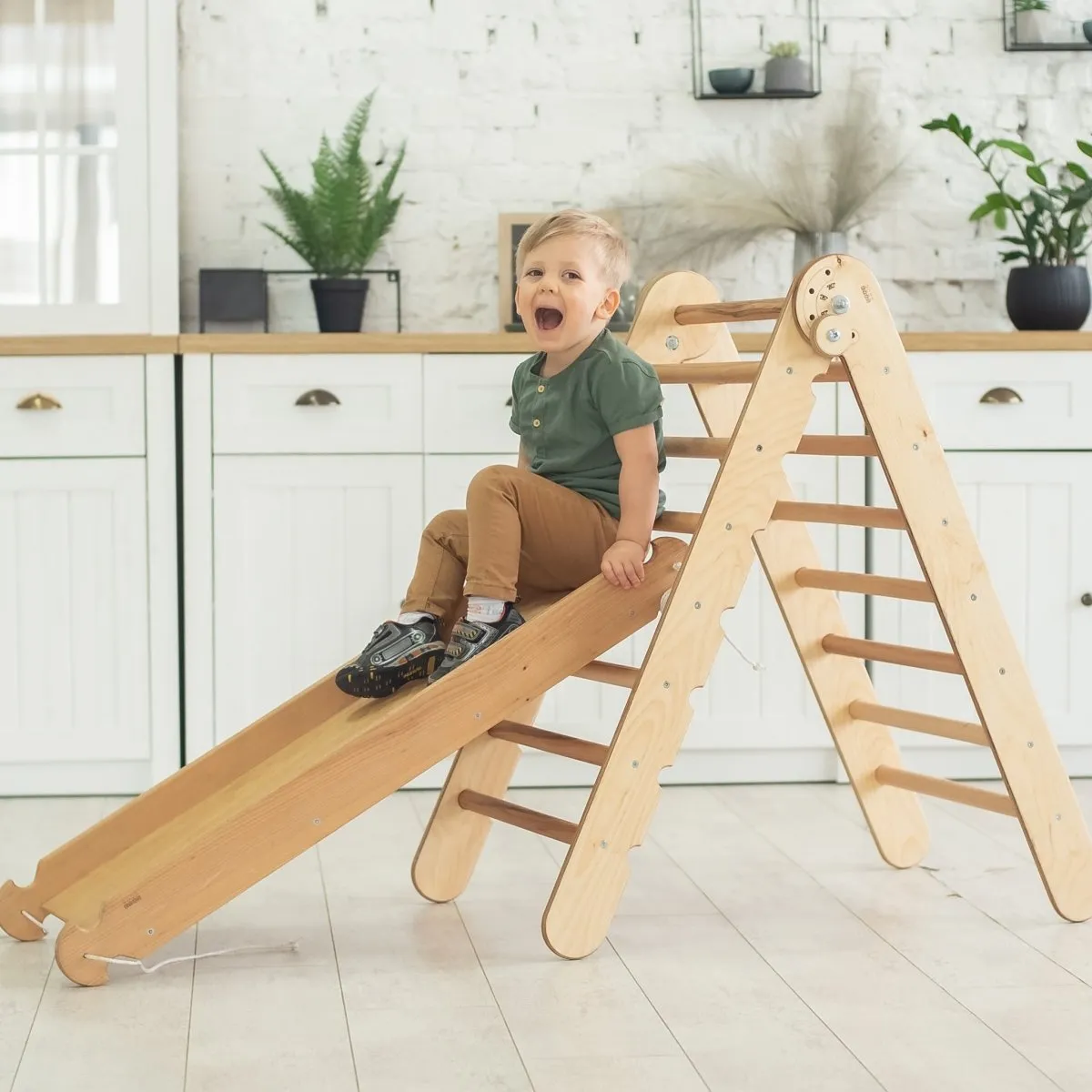 2in1 Montessori Climbing Set: Triangle Ladder   Slide Board/Ramp – Beige