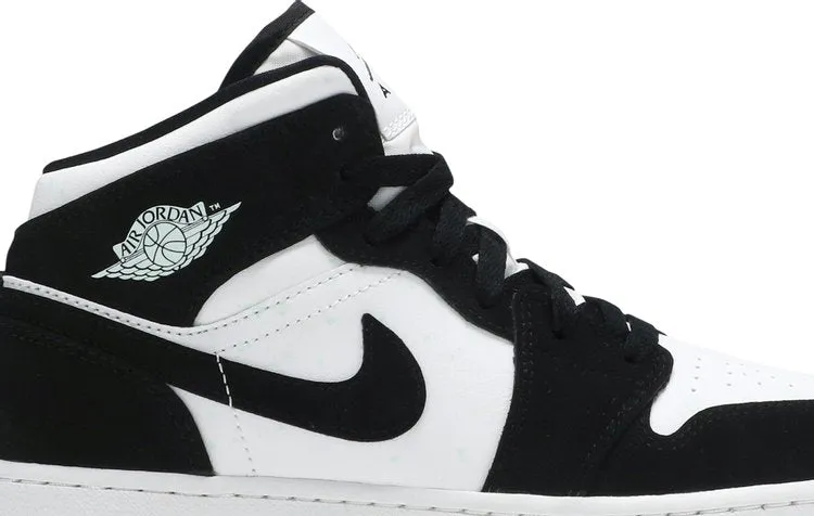 Air Jordan 1 Mid SE GS Glow in the Dark Panda sneakers, white