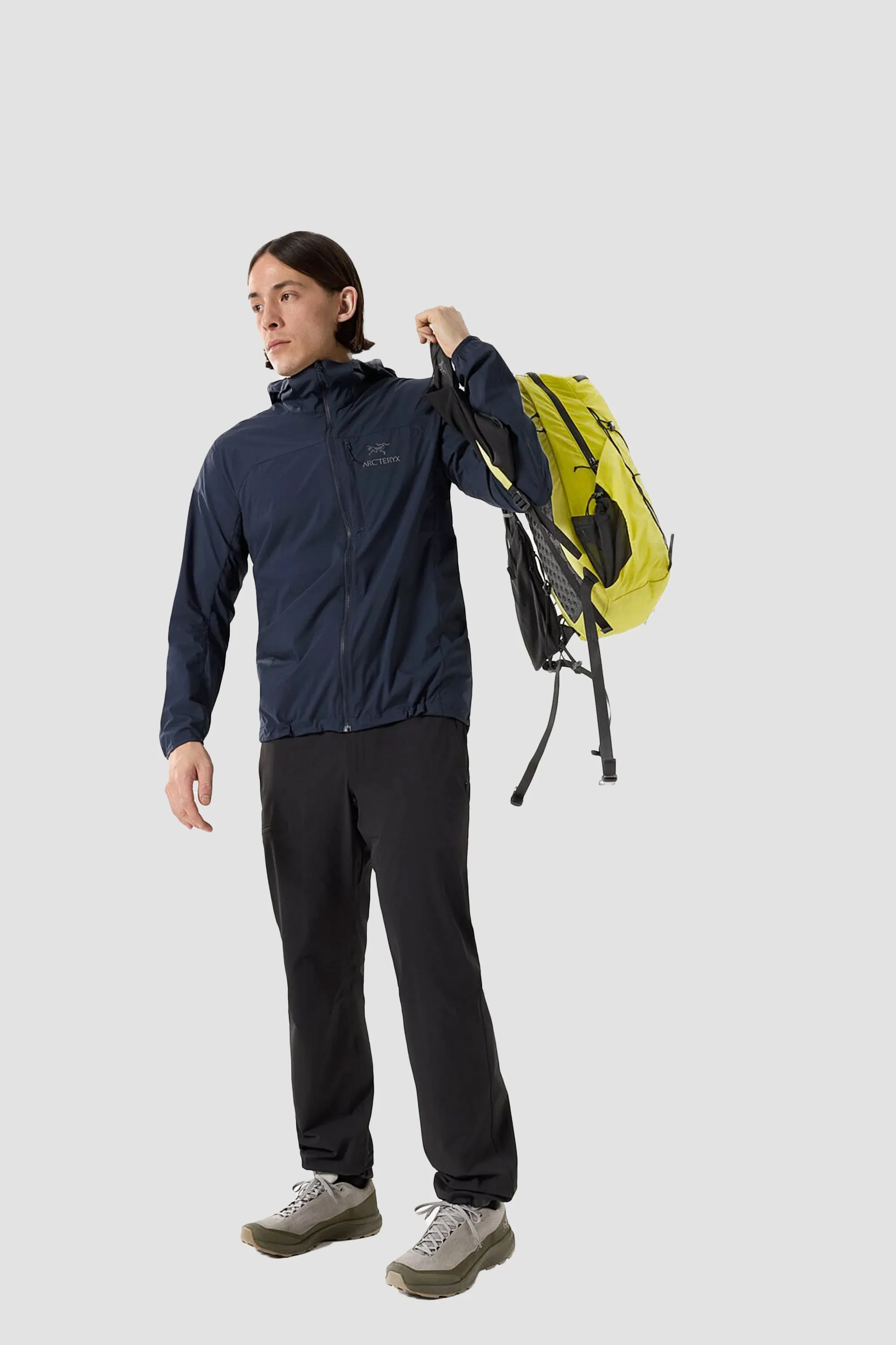 Arc'teryx Men's Squamish Hoody in Black Sapphire