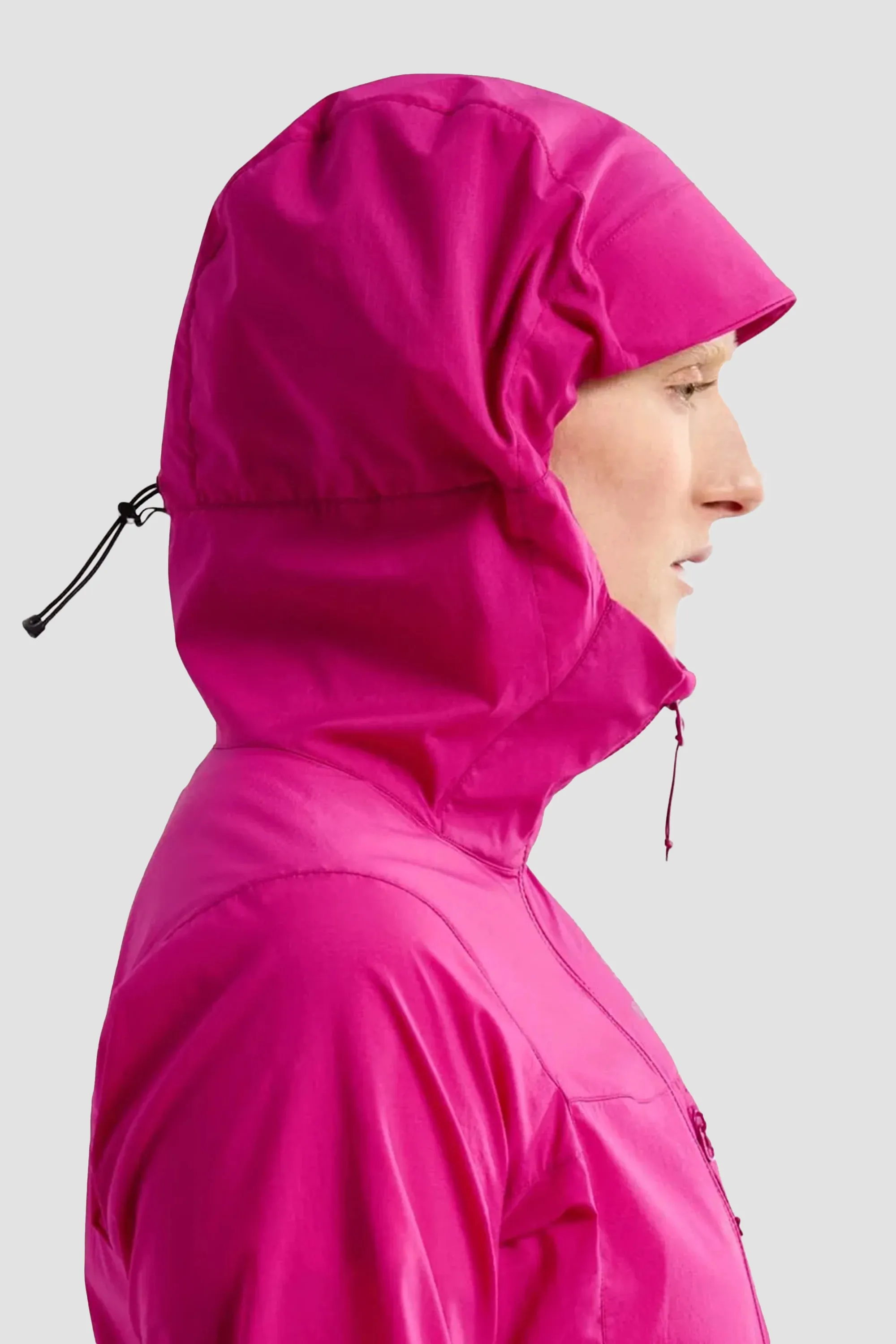 Arc'teryx Women's Squamish Hoody in Amaranthus