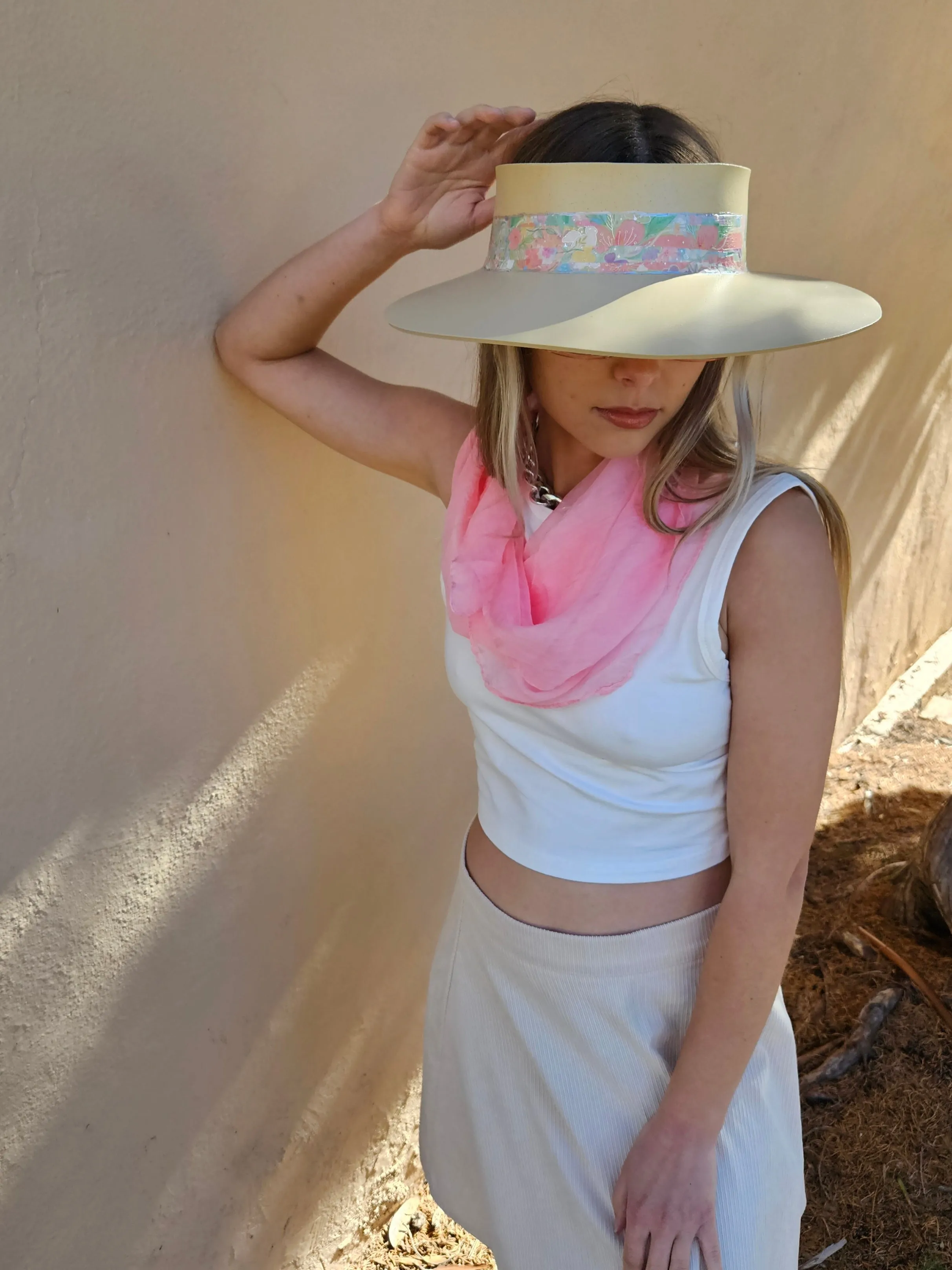 Beige "LadyEVA" Visor Hat with Bright Pastel Multicolor Floral Band