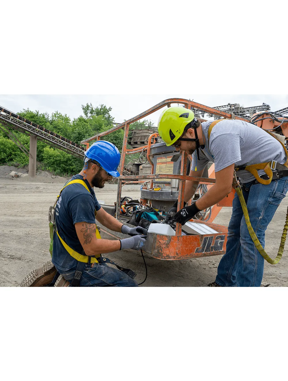 Bullhead Safety™ Head Protection - High-Visibility Yellow/Green Climbing Style Protective Helmet with Six-Point Ratchet Suspension and Four-Point Chin Strap - HH-CH1-YG