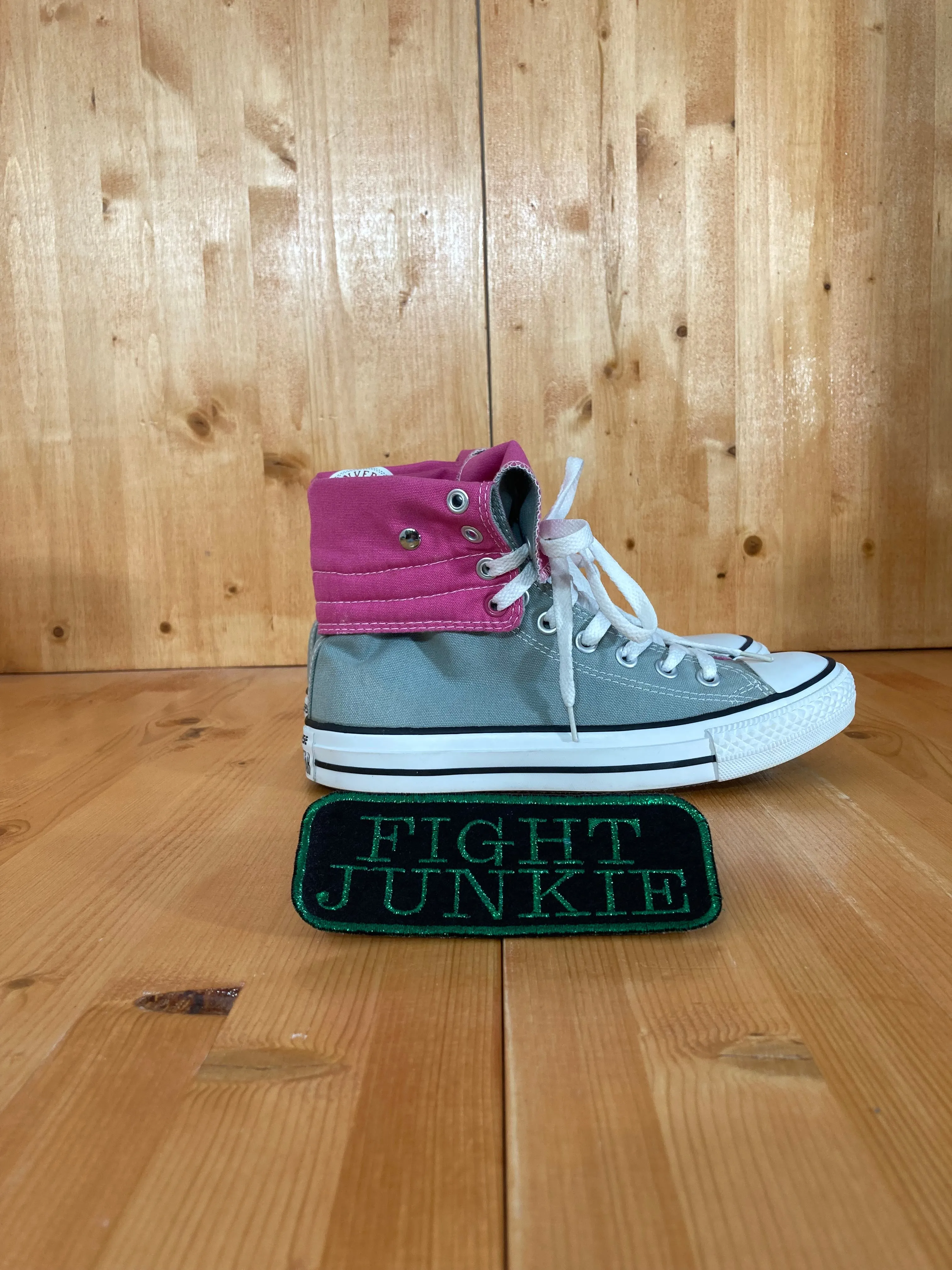 CONVERSE CHUCK TAYLOR ALL STAR Women Size 8 High Top Shoes Sneakers Gray & Pink 136630F