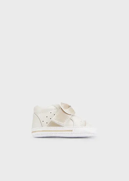 Cream Infant Girls Bow Velcro Sneakers - Select Size