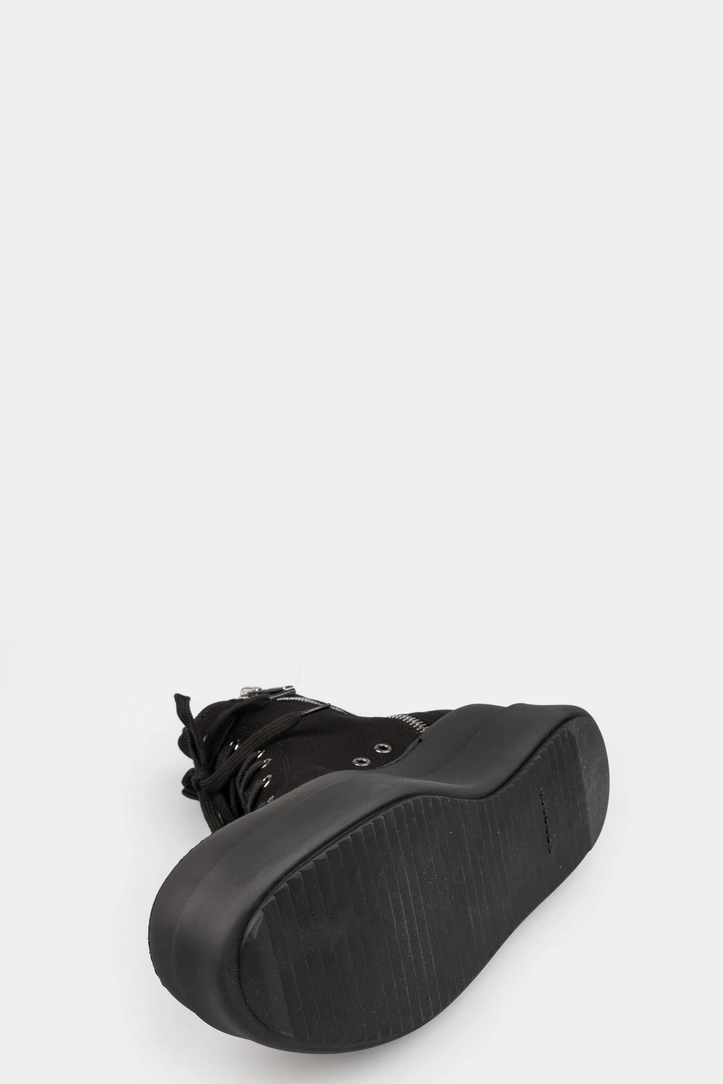 Double bumper sneakers, All Black / Pentagram