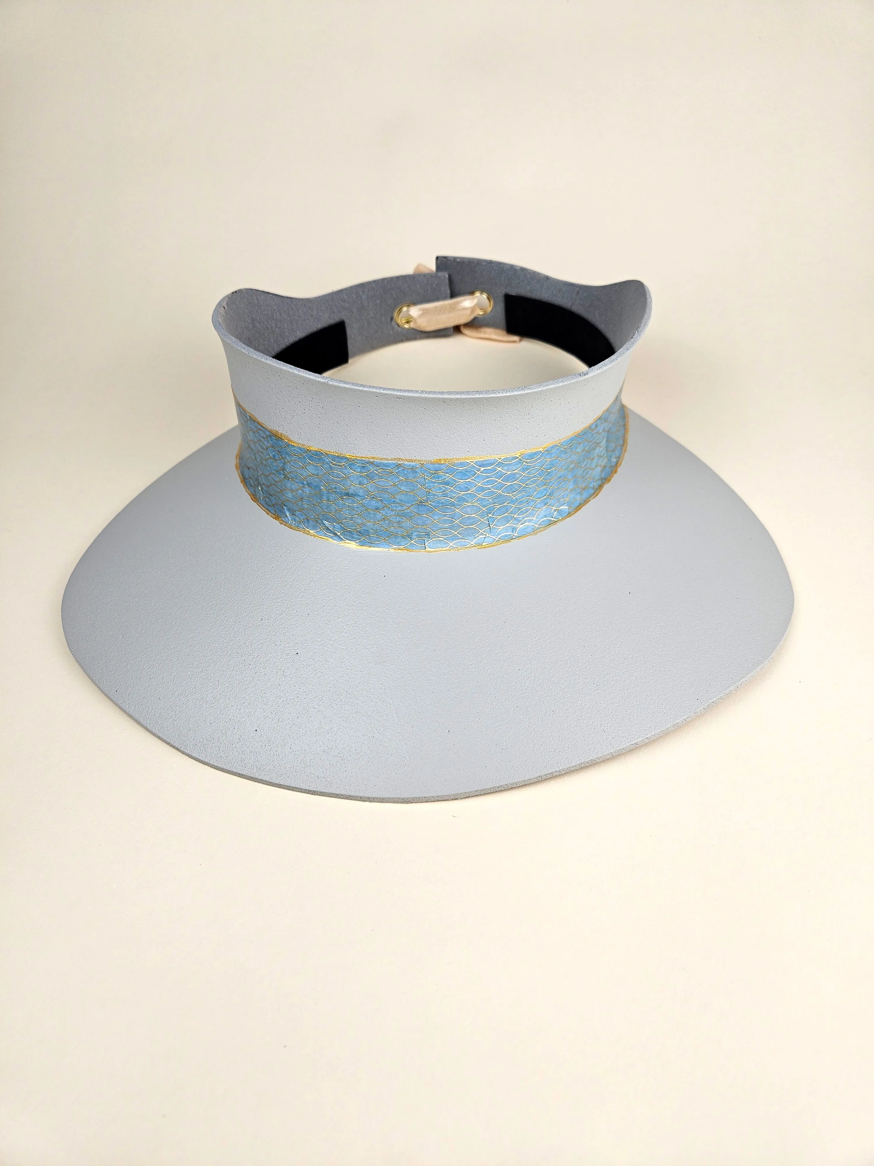 Gray "LadyEVA" Visor Hat with Blue Geometric Band