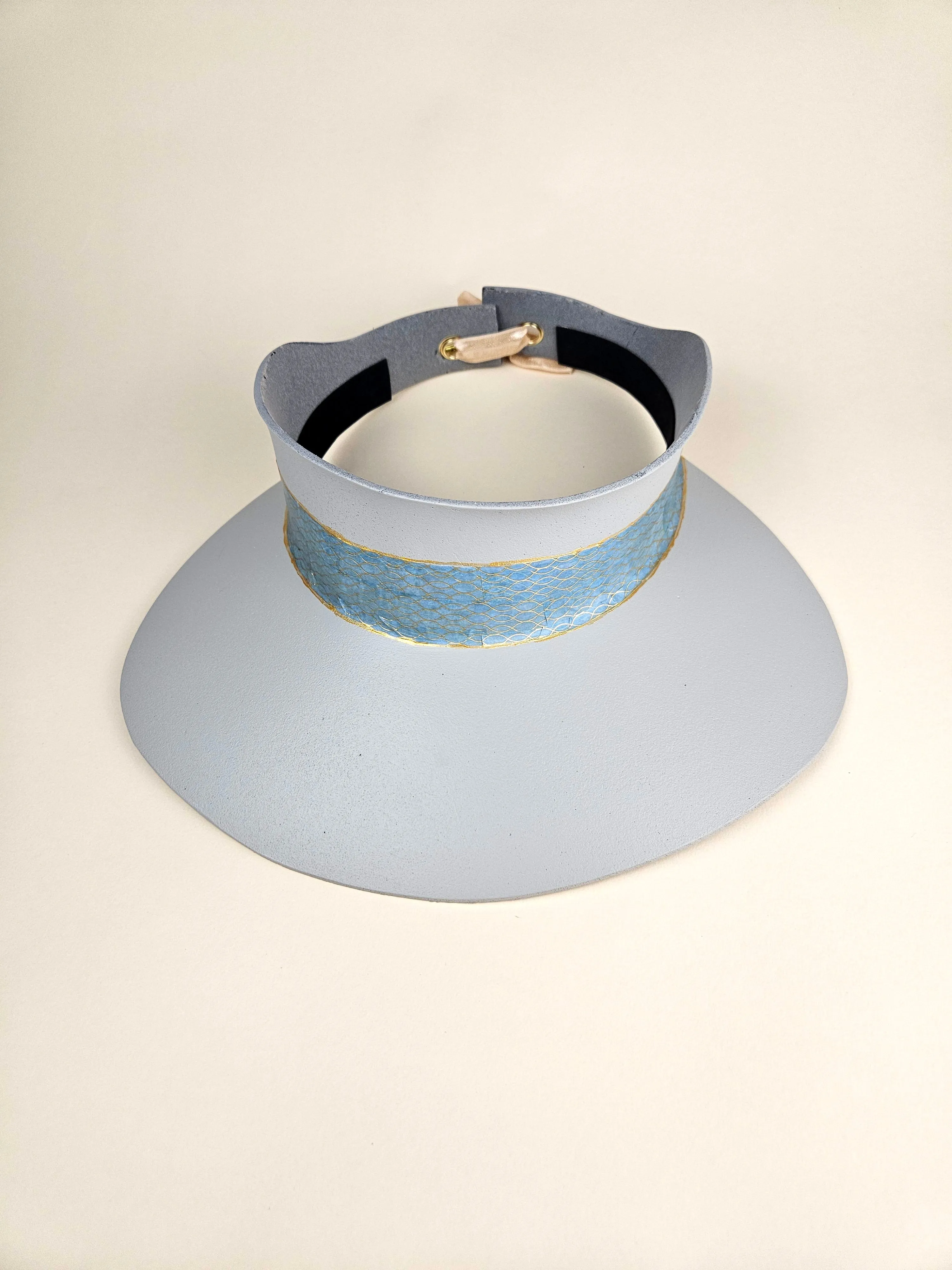 Gray "LadyEVA" Visor Hat with Blue Geometric Band