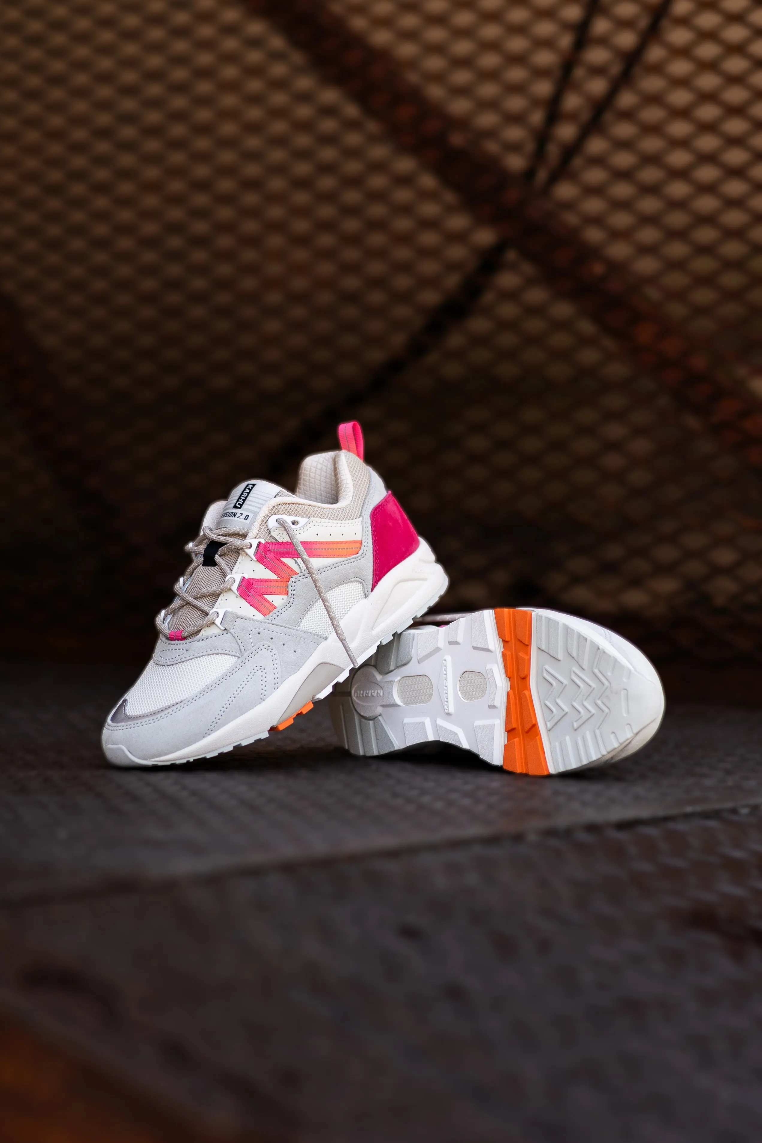 Karhu Fusion 2.0 (Foggy Dew/Hot Pink)