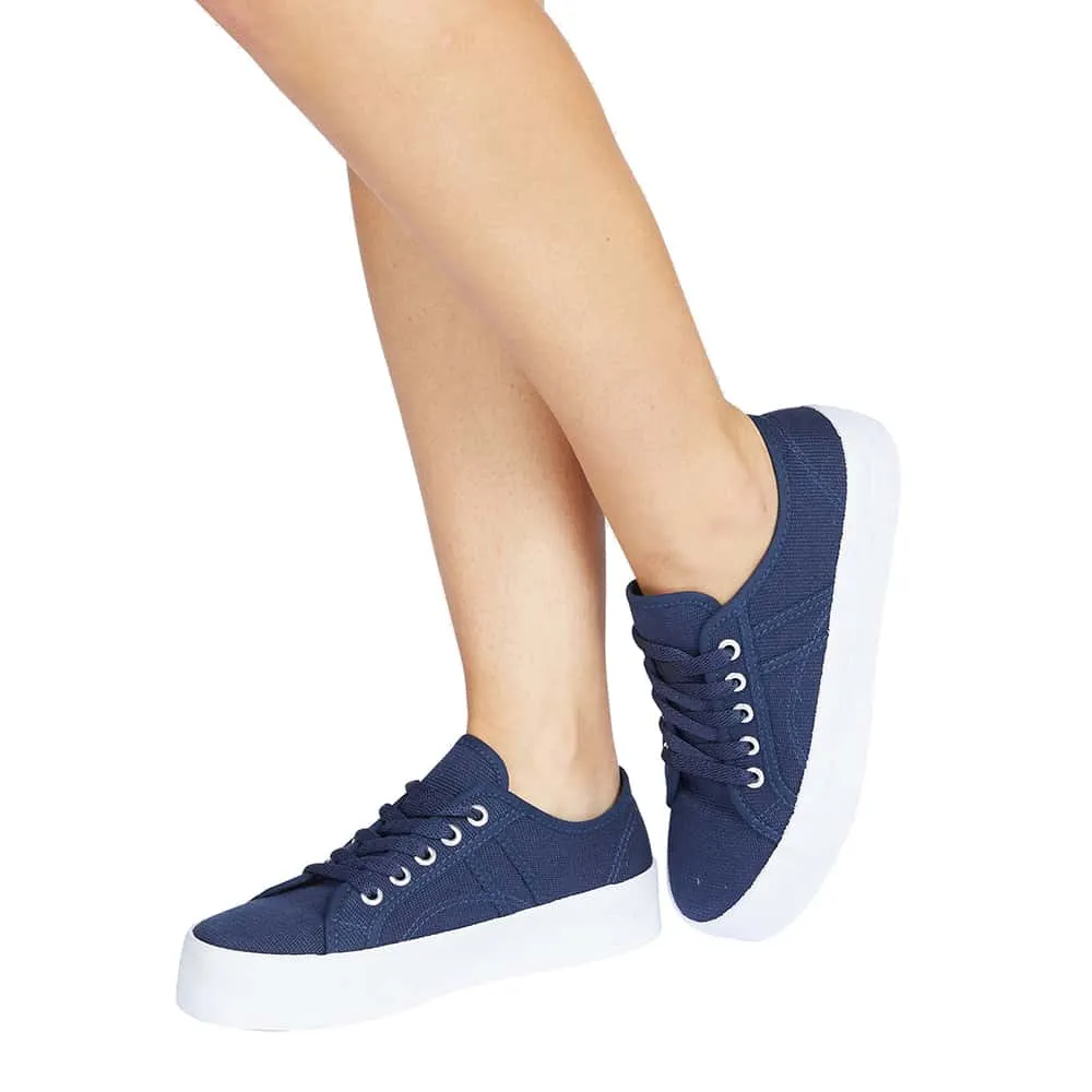 Scott Sneaker in Navy Canvas