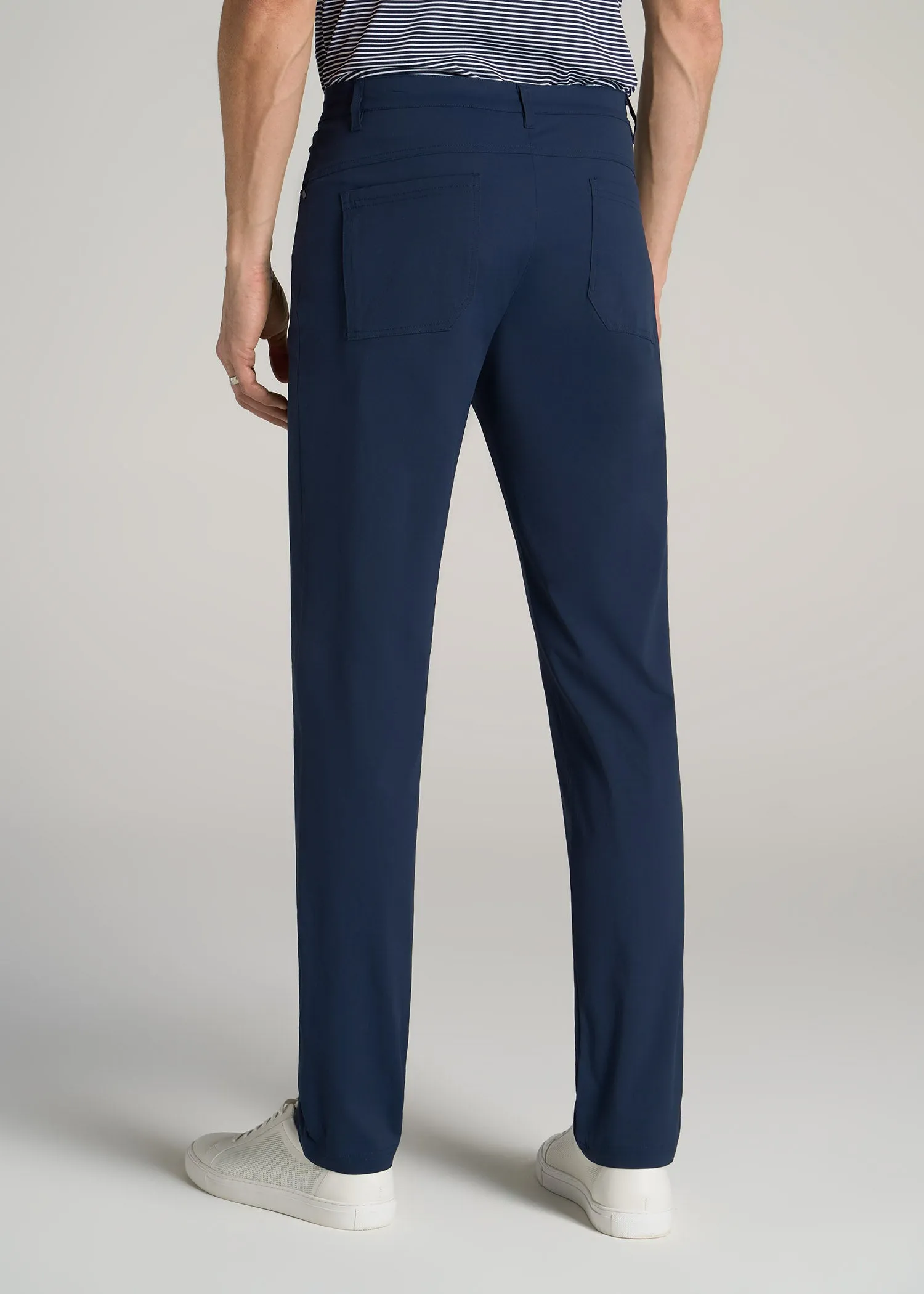 TAPERED-FIT Traveler Pants for Tall Men in Marine Navy