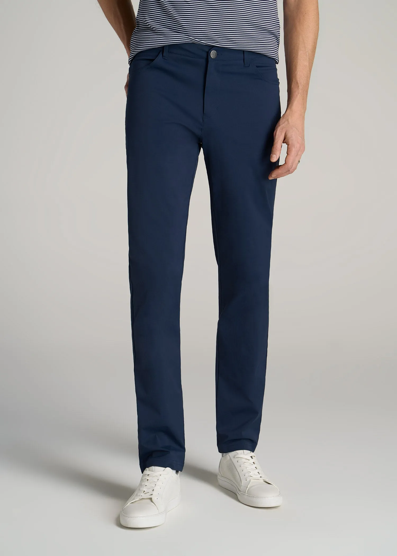 TAPERED-FIT Traveler Pants for Tall Men in Marine Navy