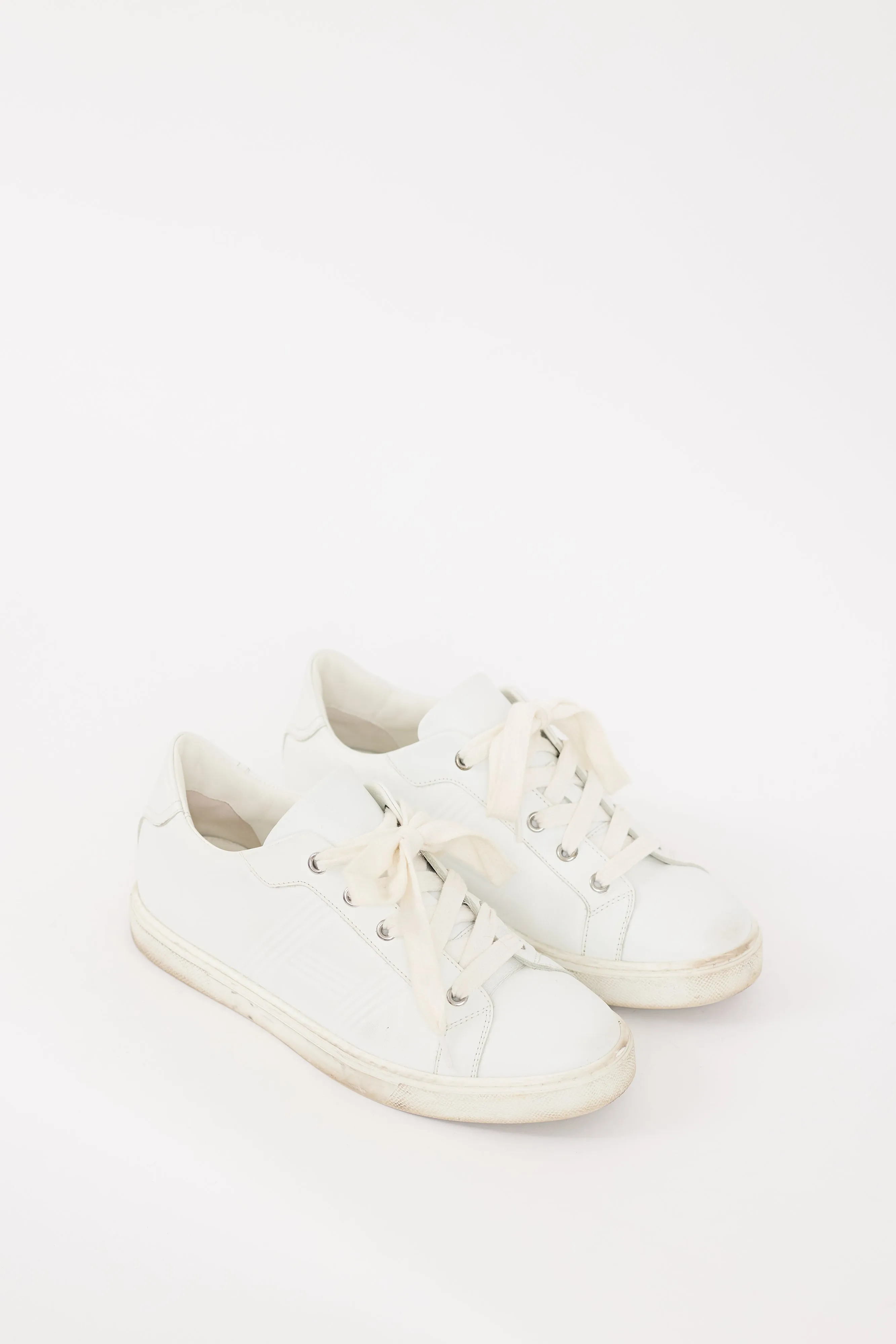 White Leather Avantage Sneaker