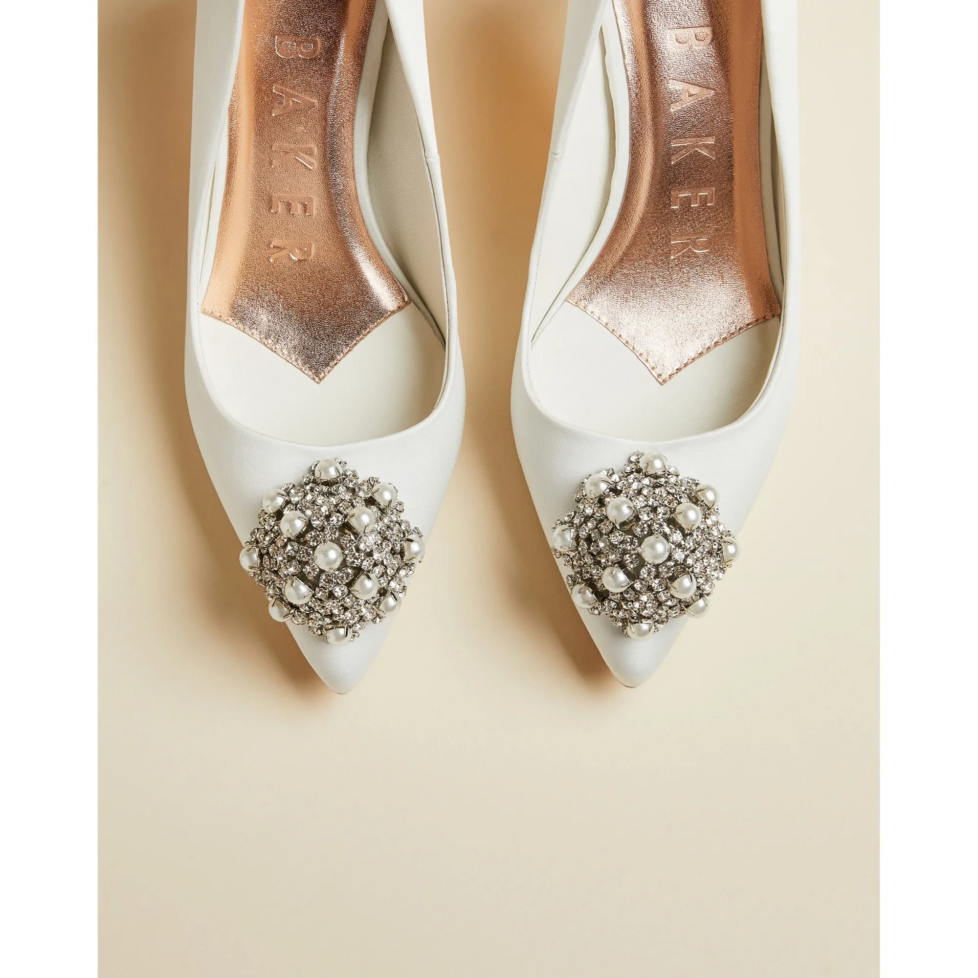 Women Darlils-Satin Mid Heel Brooch Court - Ivory